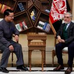 Abdullah Discusses Issues with Chinese Ambassador Abdullah Discusses Issues with Chinese Ambassador