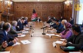 اشرف غنی به خلیلزاد: روند صلح باید متناسب با واقعیت‌های جدید افغانستان پیش برود