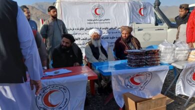 سه هزار بیجا شده تورخم کمکهای غذایی دریافت کردند