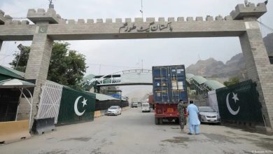 بازگشایی مسیر تورخم بهروی مهاجران در پی تلاشهای سفیر طالبان در اسلامآباد